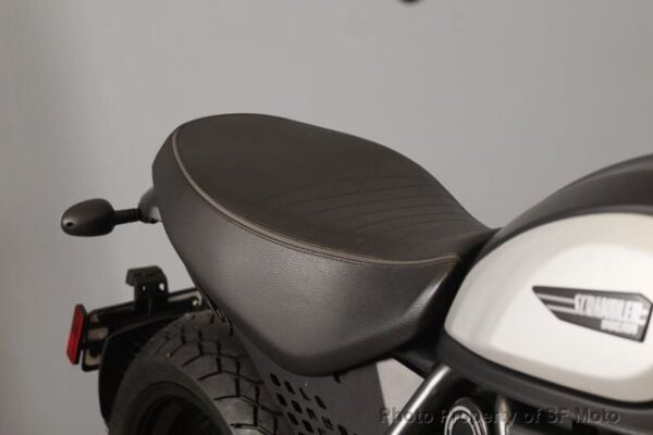 2022 Ducati Scrambler Icon Dark - Image 17