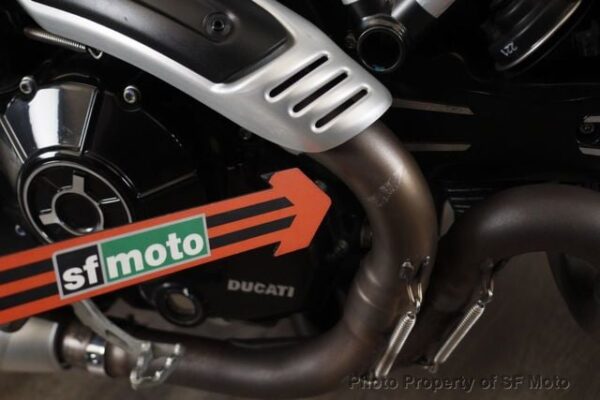 2022 Ducati Scrambler Icon Dark - Image 6