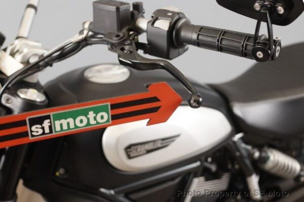 2022 Ducati Scrambler Icon Dark - Image 4