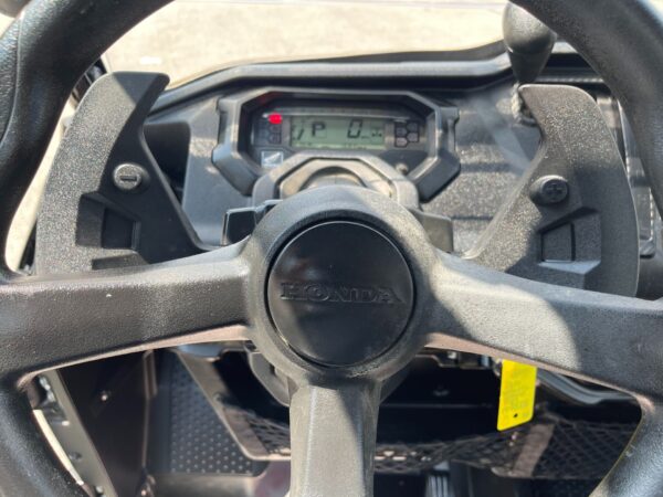Pre-Owned 2021 Honda Pioneer 1000 Deluxe For Sale - Image 11