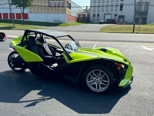 Pre-Owned  2023 Polaris Slingshot SL - Manual For Sale - Image 4