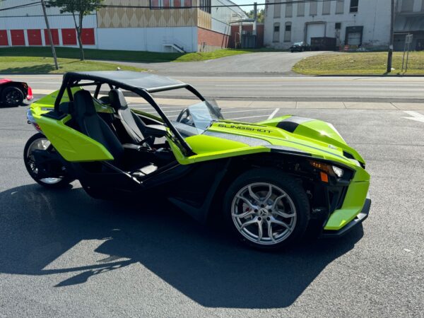 Pre-Owned  2023 Polaris Slingshot SL - Manual For Sale - Image 16