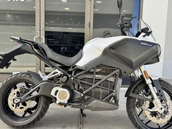 New 2023 Zero DSR/X ZF 17.3 For Sale - Image 2