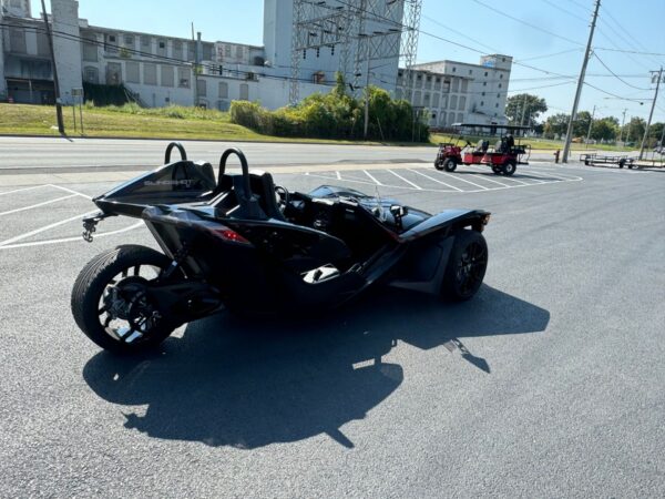 Pre-Owned  2024 Polaris Slingshot S w/ Technology Package 1 - AutoDrive - Image 10