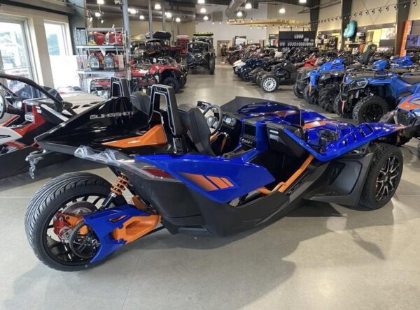 New 2024 Polaris Slingshot® R AutoDrive Radar Blue - Image 9