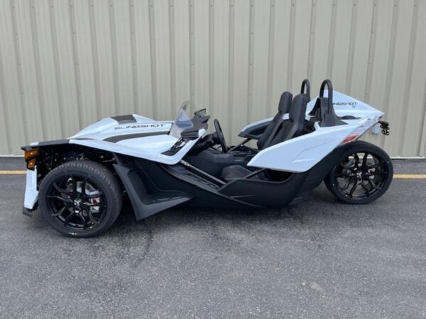New 2024 Polaris Slingshot® S w/ Technology Package I - Image 4