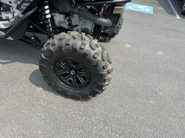 Pre-Owned 2024 Segway Powersports Villain SX10 WP - Image 18
