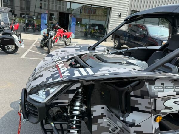 Pre-Owned 2024 Segway Powersports Villain SX10 WP - Image 25